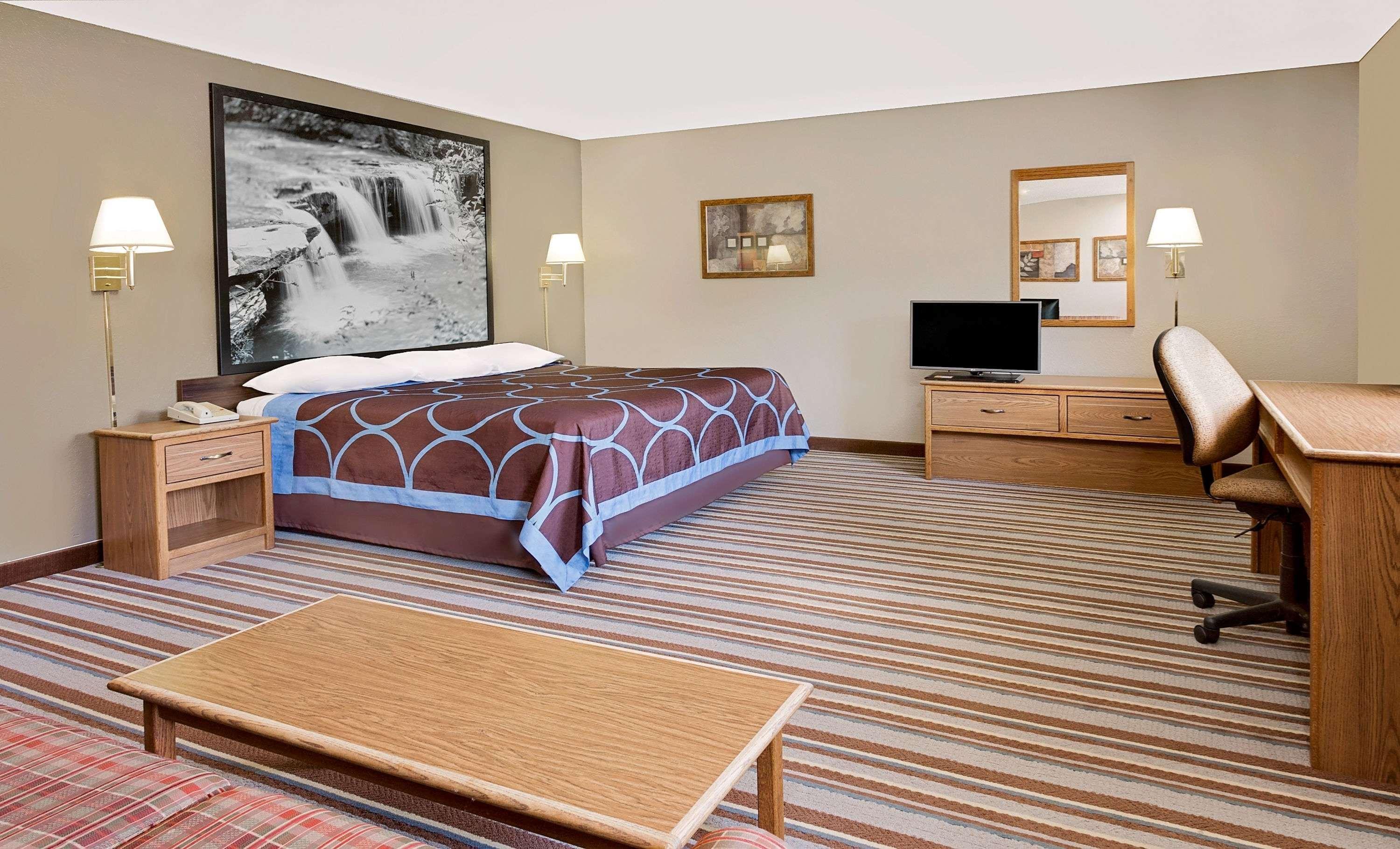 Hotel Super 8 By Wyndham Elkins Esterno foto